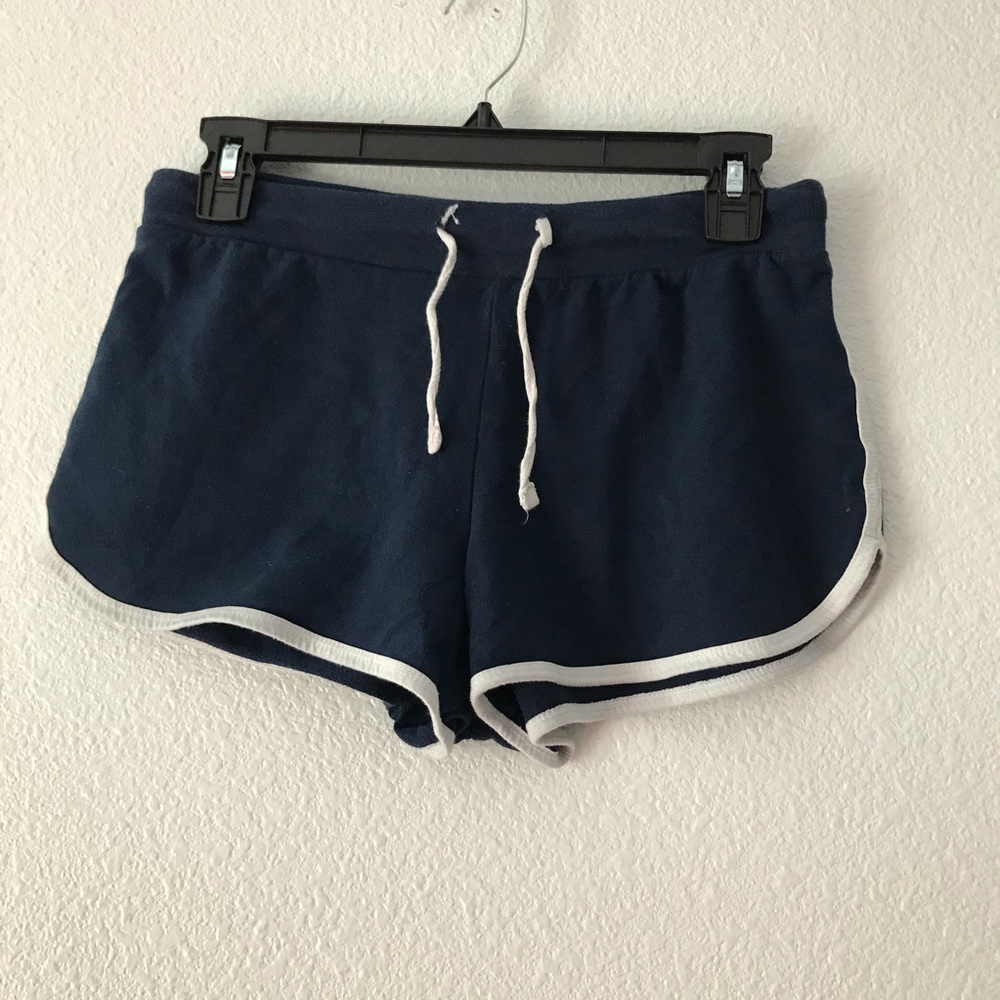 Women’s Lounge Shorts Size M (7-9)